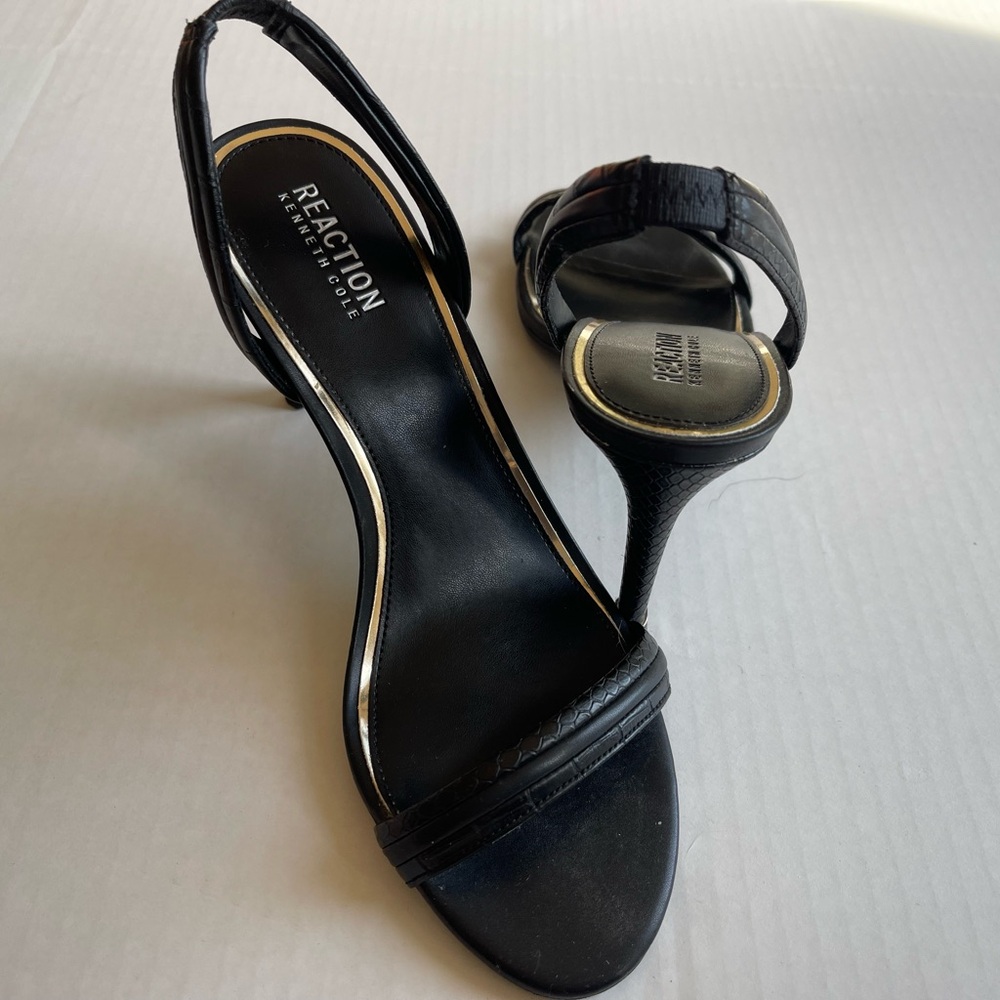 Kenneth Cole Reaction Black Strappy Heels